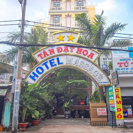 Tan Dat Hoa Hotel & Massage-2