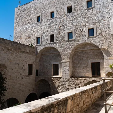S. Martin Hotel-2