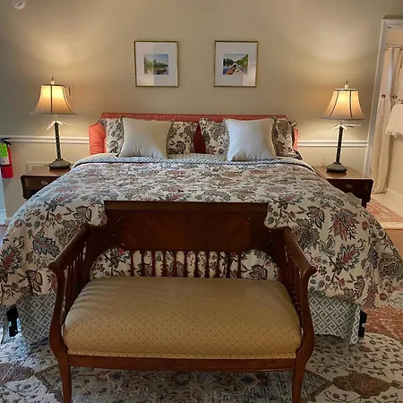 River House Inn-3