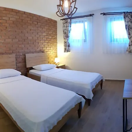Adayel Bagevi&Butik Otel-3