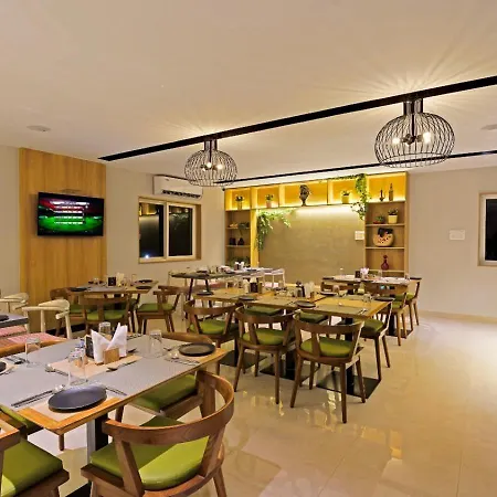 Click Hotel Biz - Bangalore Airport-2