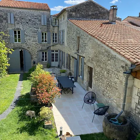 Le Clos des Grands Frênes-3