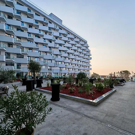 Aqua Vista Infinity Resort & Spa - Studio Lux - Piscina Infinity, Jacuzzi, Sauna, Gym - Privat-3