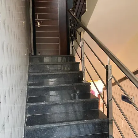 Hotel Sai Viraj Palace-3