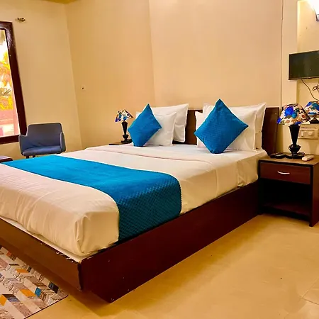 Hotel The Golden Shivam Resort - Big Swimming Pool Resort In Goa-3