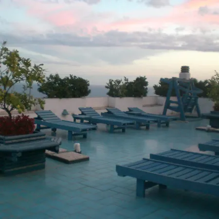 Hotel Holiday-2