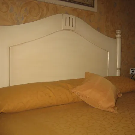 Hotel Santiago-2