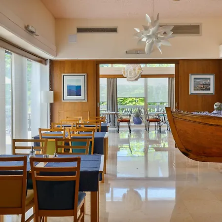 Hotel Porec-3