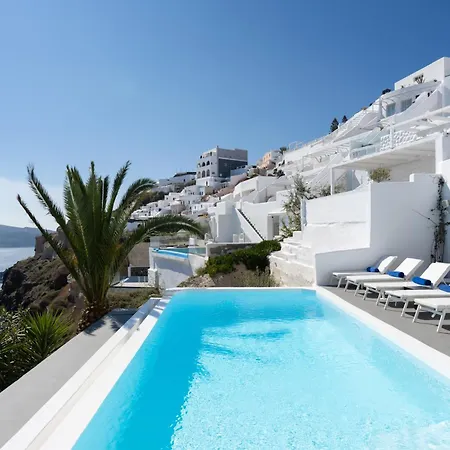 Villaki Oia-3