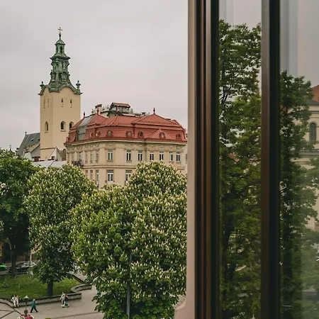 Grand Hotel Lviv Casino & Spa-3