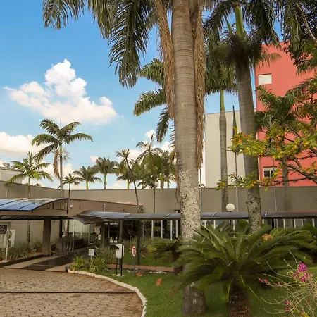 Hotel Premium Campinas-3