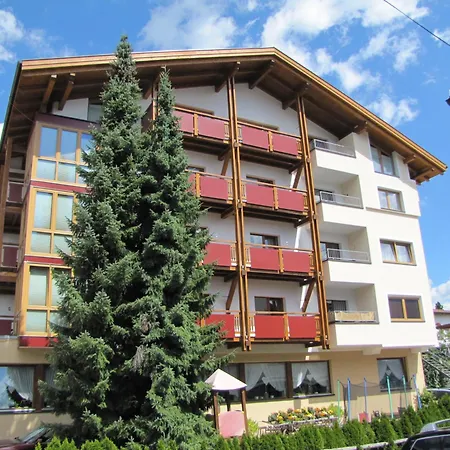 Hotel Garni Lawens-2