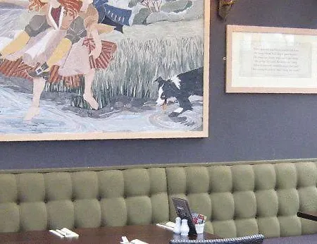 Laird And Dog Inn-3