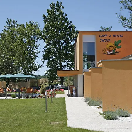 Garni Hotel Siesta-2