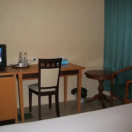 Hotel Wisata-2