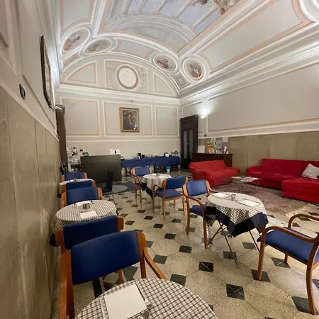 Dante Rooms-3