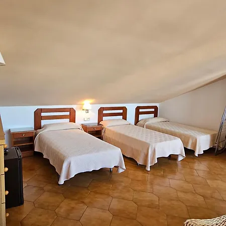 Hotel Blue Spot-2