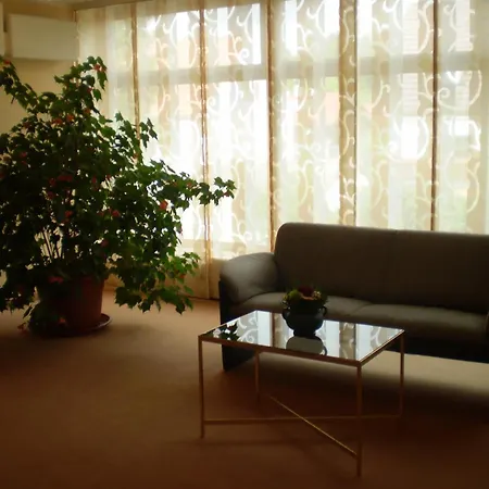 Hotel Christine-3