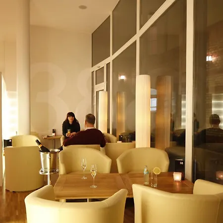 Hotel 38-2