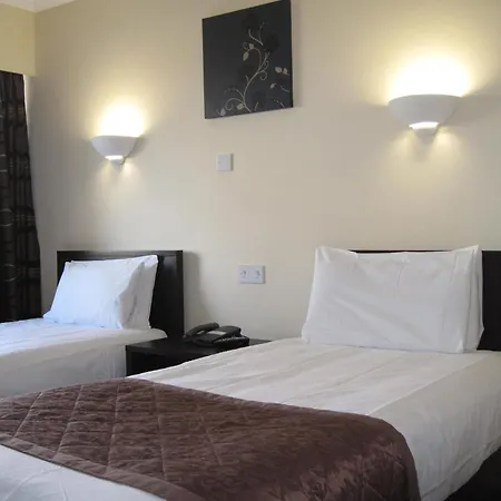 Riverside Hotel-2