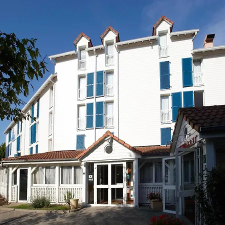 Hotel Strasbourg Montagne Verte&Restaurant - Free Parking-3