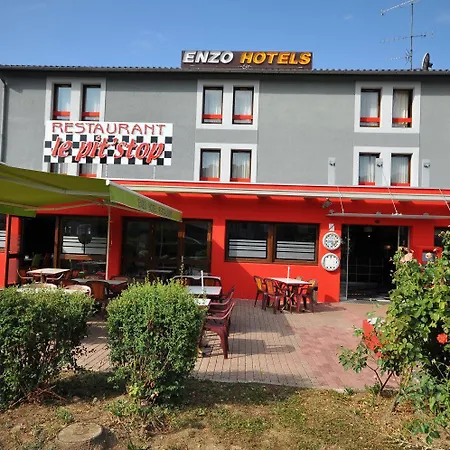Enzo Hotels Pont-A-Mousson-2
