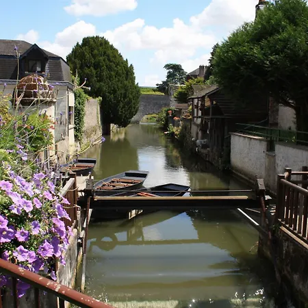 Logis Hotels Le Saint Georges-3