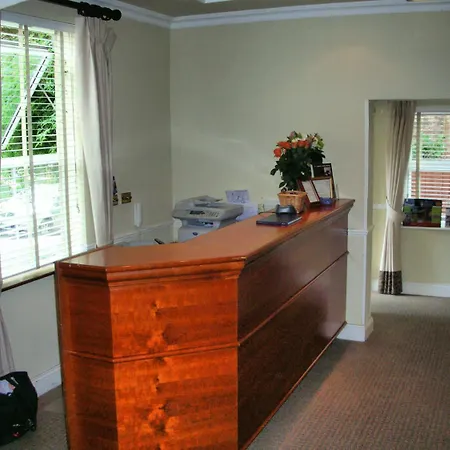 Abbey Lodge Hotel-3