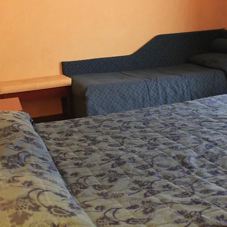 Hotel Terminal-3
