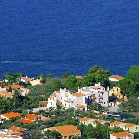 Hotel Baia Del Capitano-2