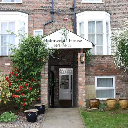 Holmwood House Guest Accommodation-3