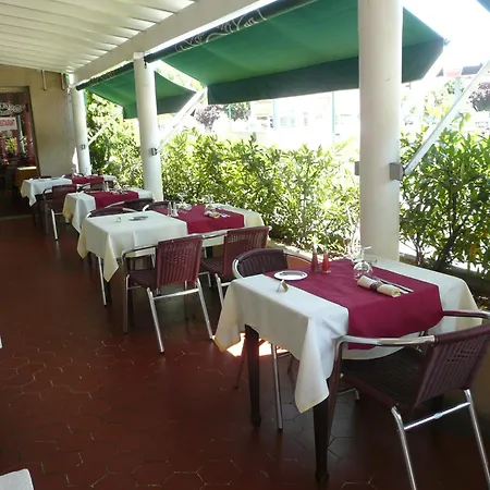 Hotel Du Lion D'argent Et Des Tanneries-3