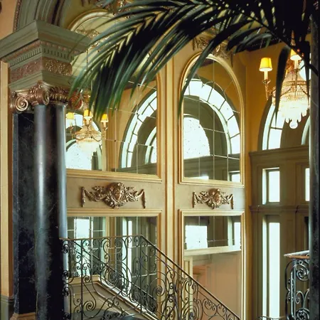 Hotel Majestic-2