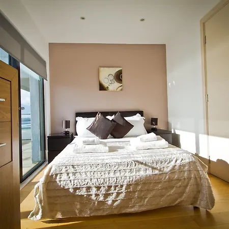 Merchant Quarters By L3 Apartments-3