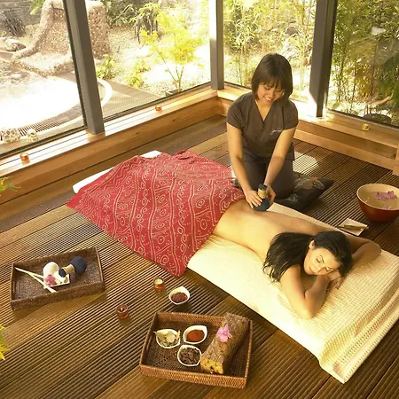 Castlecourt Hotel, Spa & Leisure-2