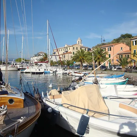 Hotel Della Baia-3