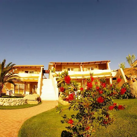 Hotel Villaggio Cala Di Volpe-2