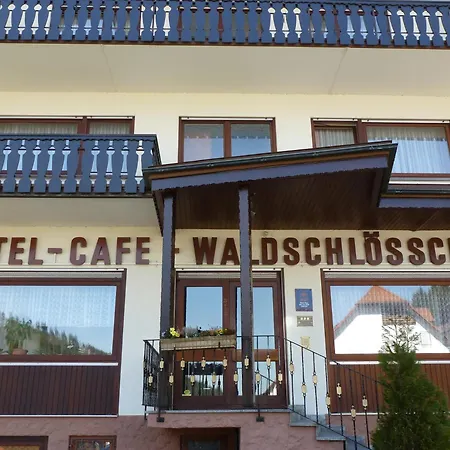 Waldschlösschen-3