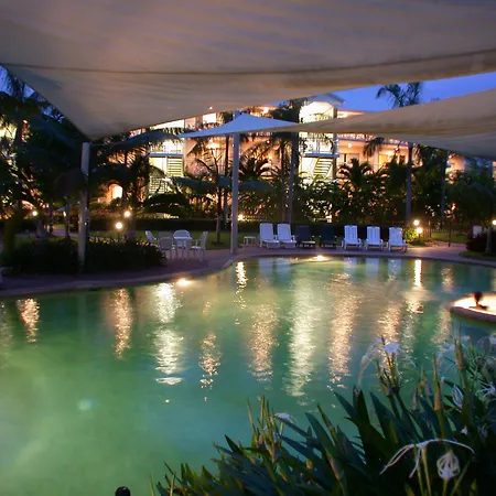 Cairns Beach Resort-2