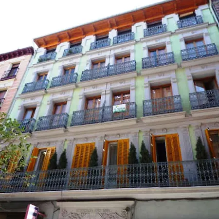 Hostal La Fontana-2