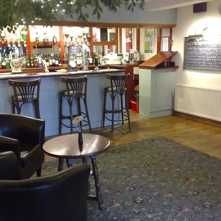 Apple Tree Hotel-3