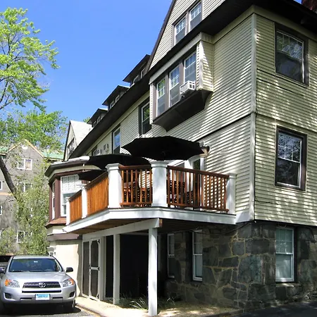 Longwood Inn-3