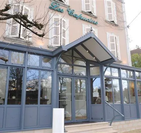 Hôtel Restaurant Les Capucins - Repas Possible-2
