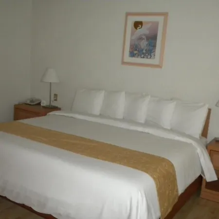 Hotel Pf-2