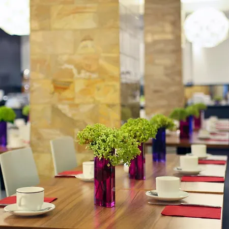 Ibis Styles Frankfurt City-2