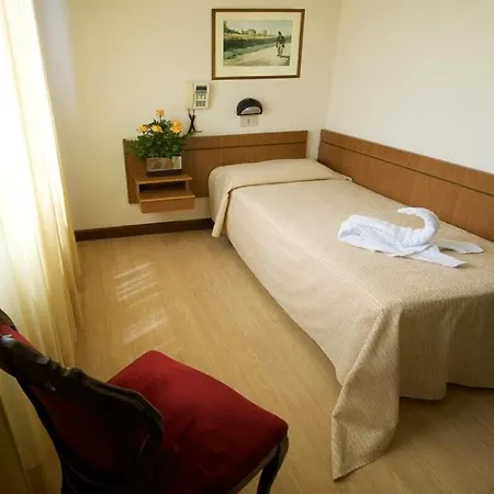Hotel Roma-2