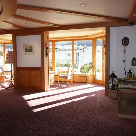 Hotel Restaurant Alpina-3