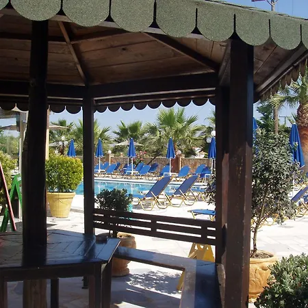 Paradise Apartments-3