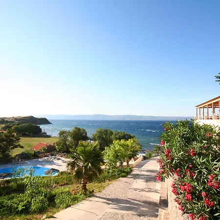 Viva Mare Hotel & Spa-3
