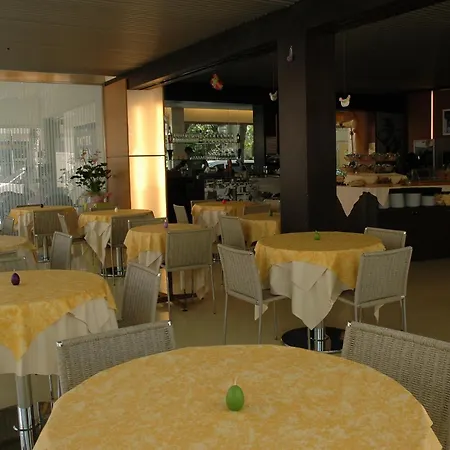 Hotel Elvia-2